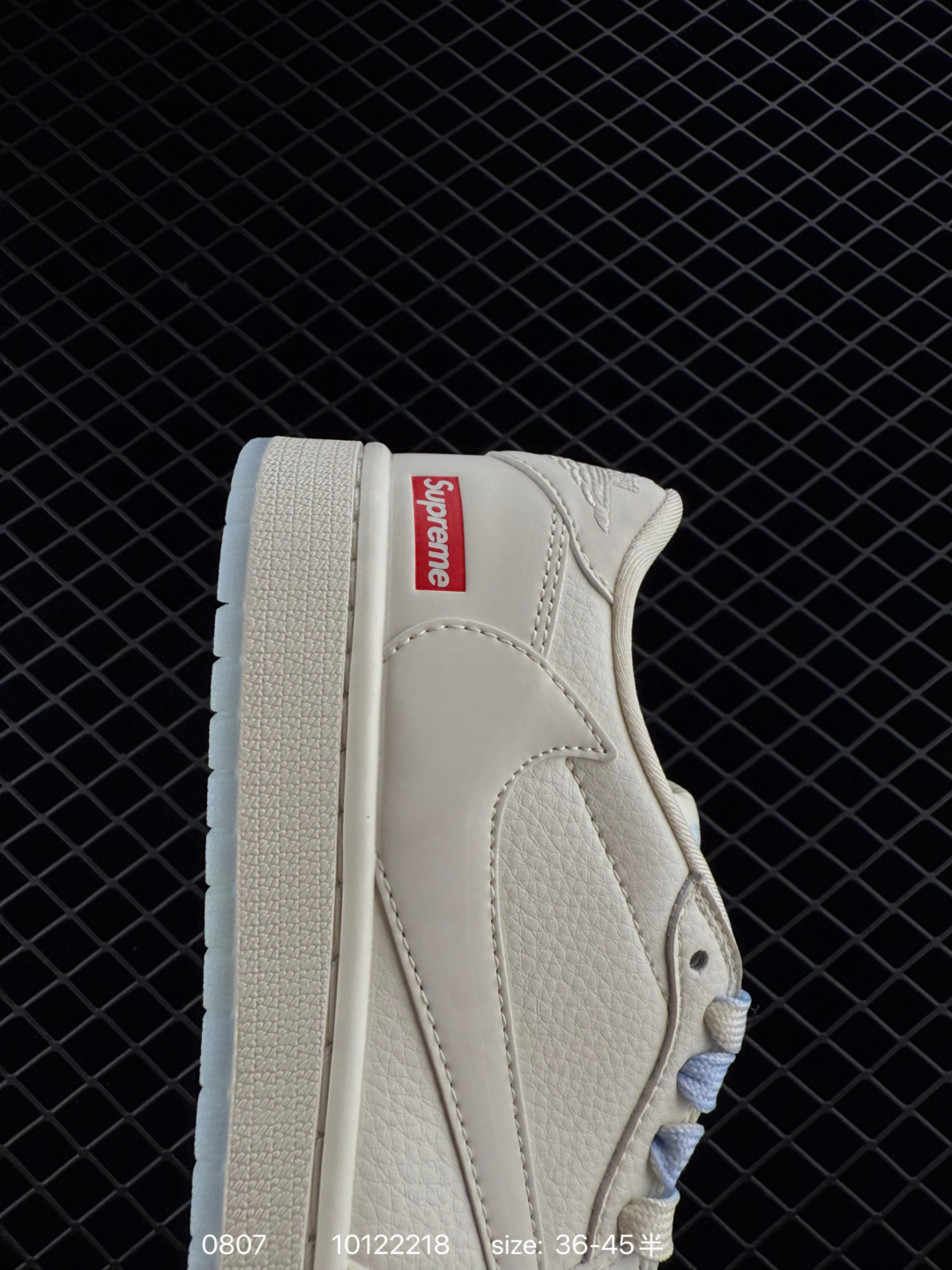 Travis Scott x Air Jordan 1 ” Reverse Mocha “